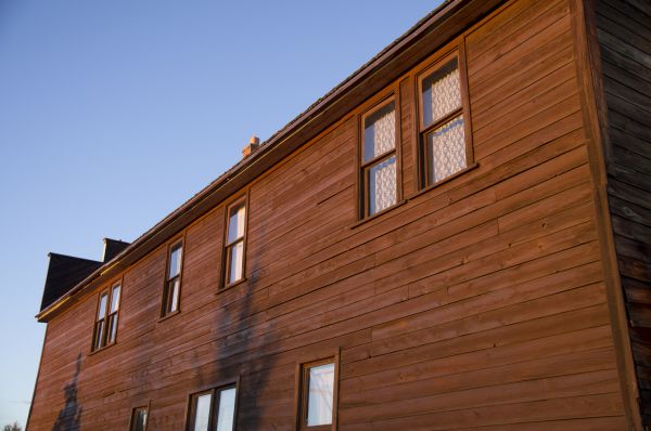 Cost of Wood Plank Siding Installation in Manchester