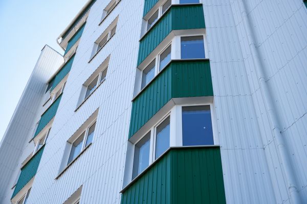 Corrugated Metal Siding Repair in Manchester