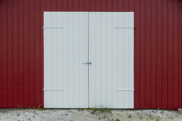 Pole Barn Siding Installation in Manchester