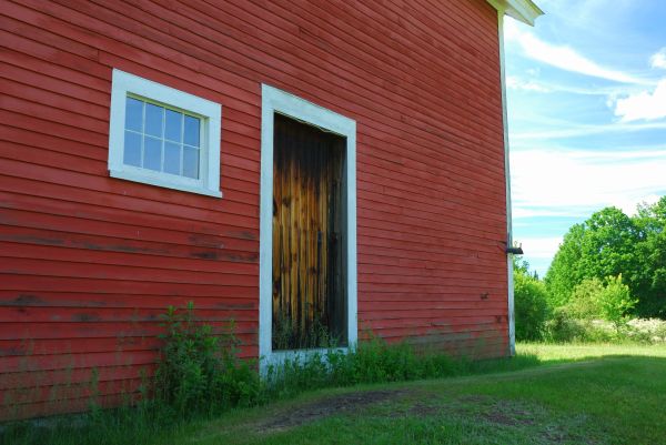 Wood Barn Siding Installation in Manchester