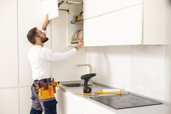Cabinet Service in Manchester