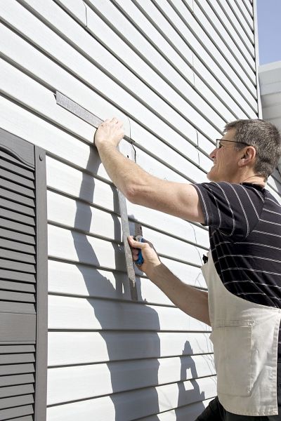 Vinyl Siding Service in Manchester