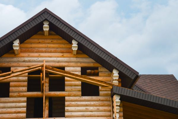 Log Siding Repair in Manchester